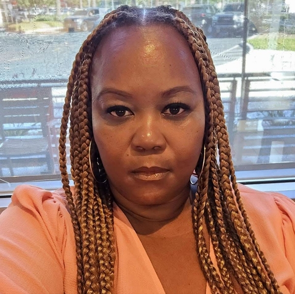 Meet your Posher, Narja - Picture 2 of 4